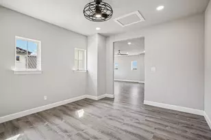 109 Charmstone Ln, Georgetown, TX 78628 - Photo 19