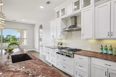 109 Charmstone Lane, Georgetown, TX 78628 - Photo 11
