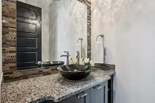 109 Charmstone Ln, Georgetown, TX 78628 - Photo 13