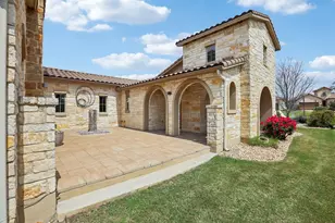 109 Charmstone Ln, Georgetown, TX 78628 - Photo 21