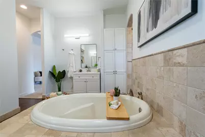 724 Chama Trace, Dripping Springs, TX 78620 - Photo 17