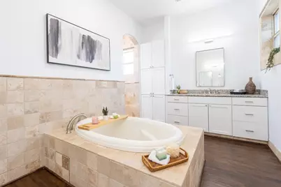 724 Chama Trace, Dripping Springs, TX 78620 - Photo 15