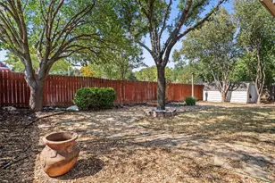 903 Cabriole Dr, Pflugerville, TX 78660 - Photo 31