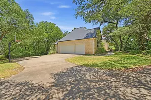 850 Jerrys Ln, Buda, TX 78610 - Photo 37