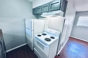 3702 S 2nd St, Austin, TX 78704 - Photo 3