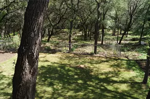 1918 Holly Hill Dr, Austin, TX 78746 - Photo 19