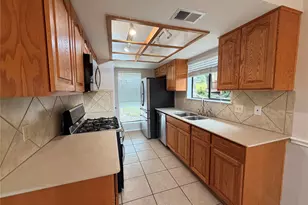 1918 Holly Hill Dr, Austin, TX 78746 - Photo 5