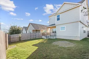 301 Majestic Cedar Ct, Liberty Hill, TX 78642 - Photo 33