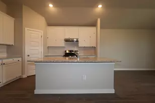 10112 Majestic Hawk Wy, Buda, TX 78610 - Photo 3