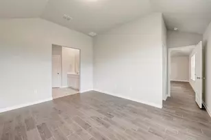 10112 Majestic Hawk Wy, Buda, TX 78610 - Photo 15