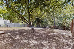 6206 Wagon Bend Trail, Austin, TX 78744 - Photo 31