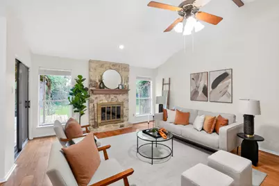 5302 Wolf Run, Austin, TX 78749 - Photo 3