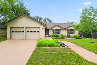 5302 Wolf Run, Austin, TX 78749 - Photo 1