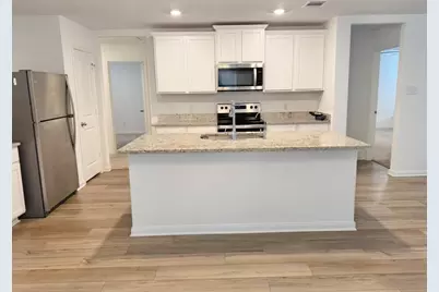14108 Hacienda Estates Dr Drive, Elgin, TX 78621 - Photo 5