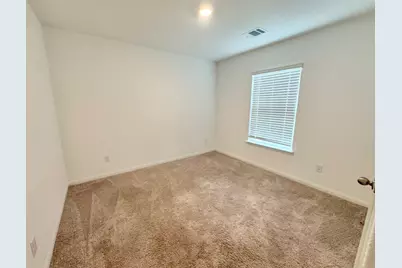 14108 Hacienda Estates Dr Drive, Elgin, TX 78621 - Photo 19