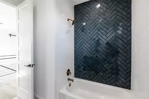 334 Lake Dr, Buchanan Dam, TX 78609 - Photo 33