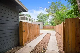 403 Middle Ln, Austin, TX 78753 - Photo 27