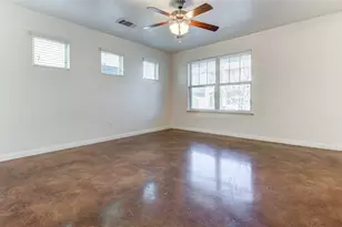 4527 Graceful Ln, Austin, TX 78725 - Photo 5