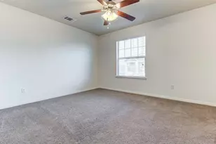 4527 Graceful Ln, Austin, TX 78725 - Photo 13