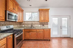 506 Tillery St, Austin, TX 78702 - Photo 5