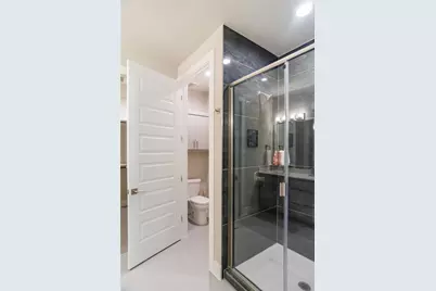 13309 Morris Road #11, Austin, TX 78729 - Photo 21