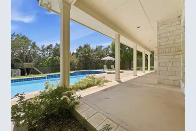 6 Candleleaf Court, The Hills, TX 78738 - Photo 13