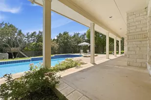 6 Candleleaf Ct, The Hills, TX 78738 - Photo 13
