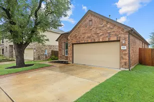 900 Crown Anchor Bnd, Georgetown, TX 78633 - Photo 3