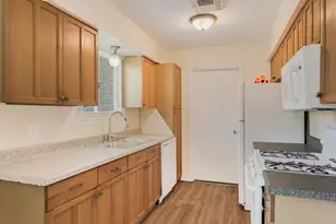 509 Blueberry Hill, Austin, TX 78745 - Photo 7