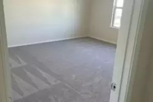 129 Onna St, Taylor, TX 76574 - Photo 7