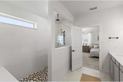 330 Purple Heart Drive, Buda, TX 78610 - Photo 5