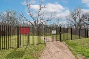 2513 Winchell Ln, Austin, TX 78725 - Photo 23