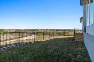 108 Rightfield Dr, Liberty Hill, TX 78642 - Photo 33