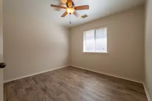 1727 Rosenborough Ln, Round Rock, TX 78665 - Photo 19