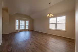 1727 Rosenborough Ln, Round Rock, TX 78665 - Photo 5