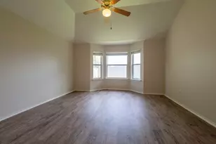 1727 Rosenborough Ln, Round Rock, TX 78665 - Photo 13