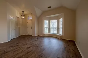 1727 Rosenborough Ln, Round Rock, TX 78665 - Photo 3