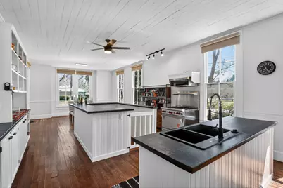 1402 Pecan Street, Bastrop, TX 78602 - Photo 13