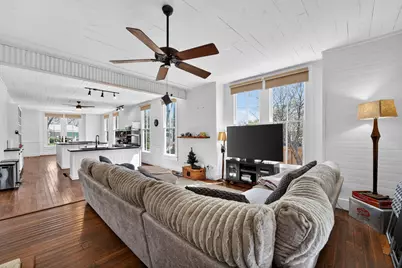 1402 Pecan Street, Bastrop, TX 78602 - Photo 11