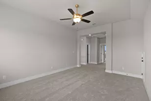 812 S Hemingway Loop, Liberty Hill, TX 78642 - Photo 25