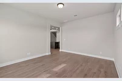 812 S Hemingway Loop, Liberty Hill, TX 78642 - Photo 27