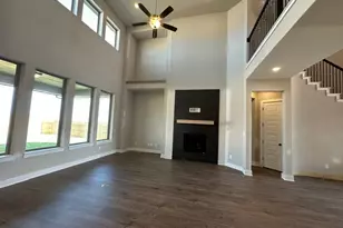 812 S Hemingway Loop, Liberty Hill, TX 78642 - Photo 7