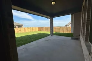 812 S Hemingway Loop, Liberty Hill, TX 78642 - Photo 19