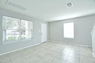 102 Blanco Woods Blvd, Elgin, TX 78621 - Photo 5
