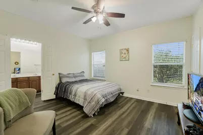 129 Almquist Street, Hutto, TX 78634 - Photo 5