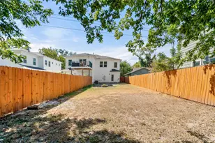 1121 Walton Ln, Austin, TX 78721 - Photo 37
