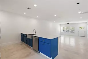 1121 Walton Ln, Austin, TX 78721 - Photo 17
