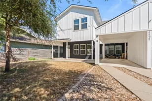 1121 Walton Ln, Austin, TX 78721 - Photo 3