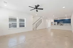 1121 Walton Ln, Austin, TX 78721 - Photo 7