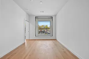 2209 S 1st St, Austin, TX 78704 - Photo 11